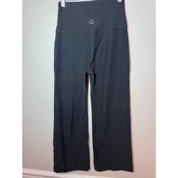 Beyond Yoga bootcut yoga pants charcoal grey  sz M NEW - Picture 1 of 9